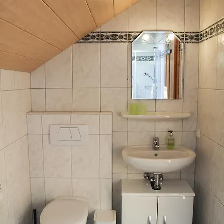 Gesundheitshof Lohninger בית חווה מונדסי